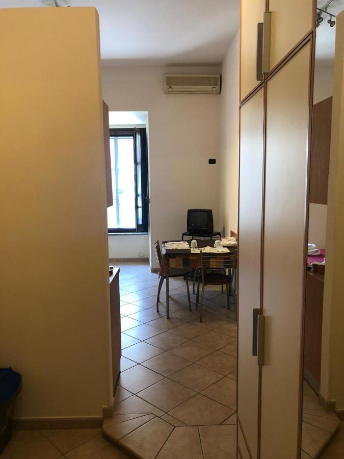 Guest House Via Poerio Catanzaro Extérieur photo