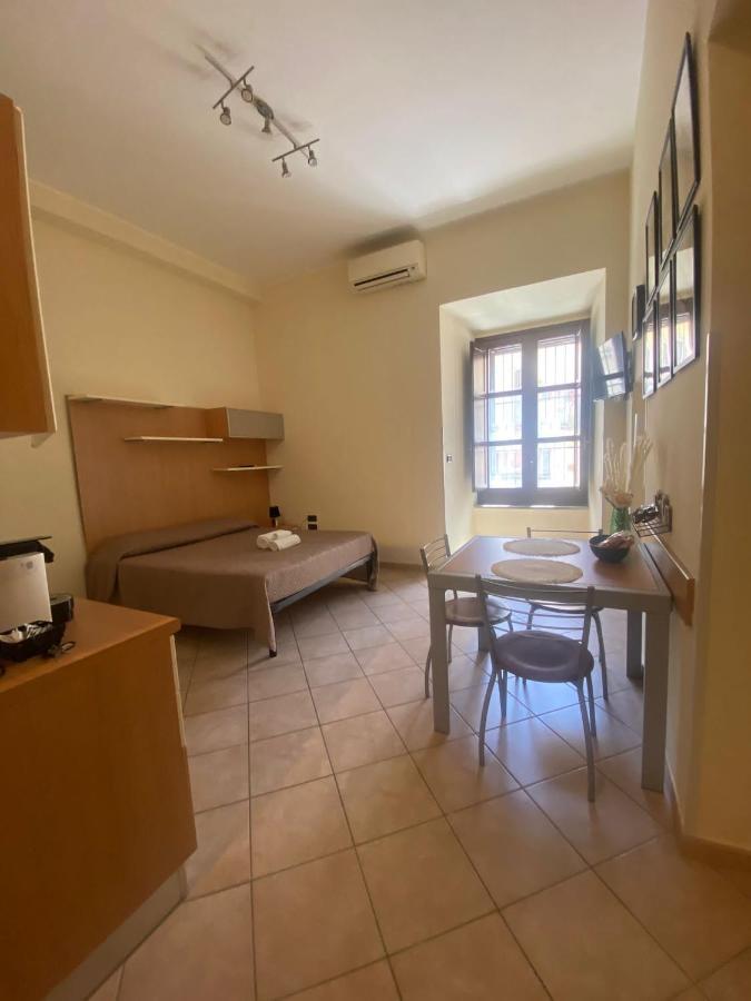 Guest House Via Poerio Catanzaro Extérieur photo